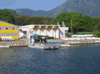 最美风景中的船校 